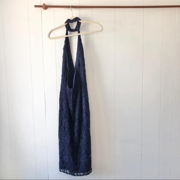NWT NBD Julia Blue Lace Midi Halter Dress - Picture 4 of 5